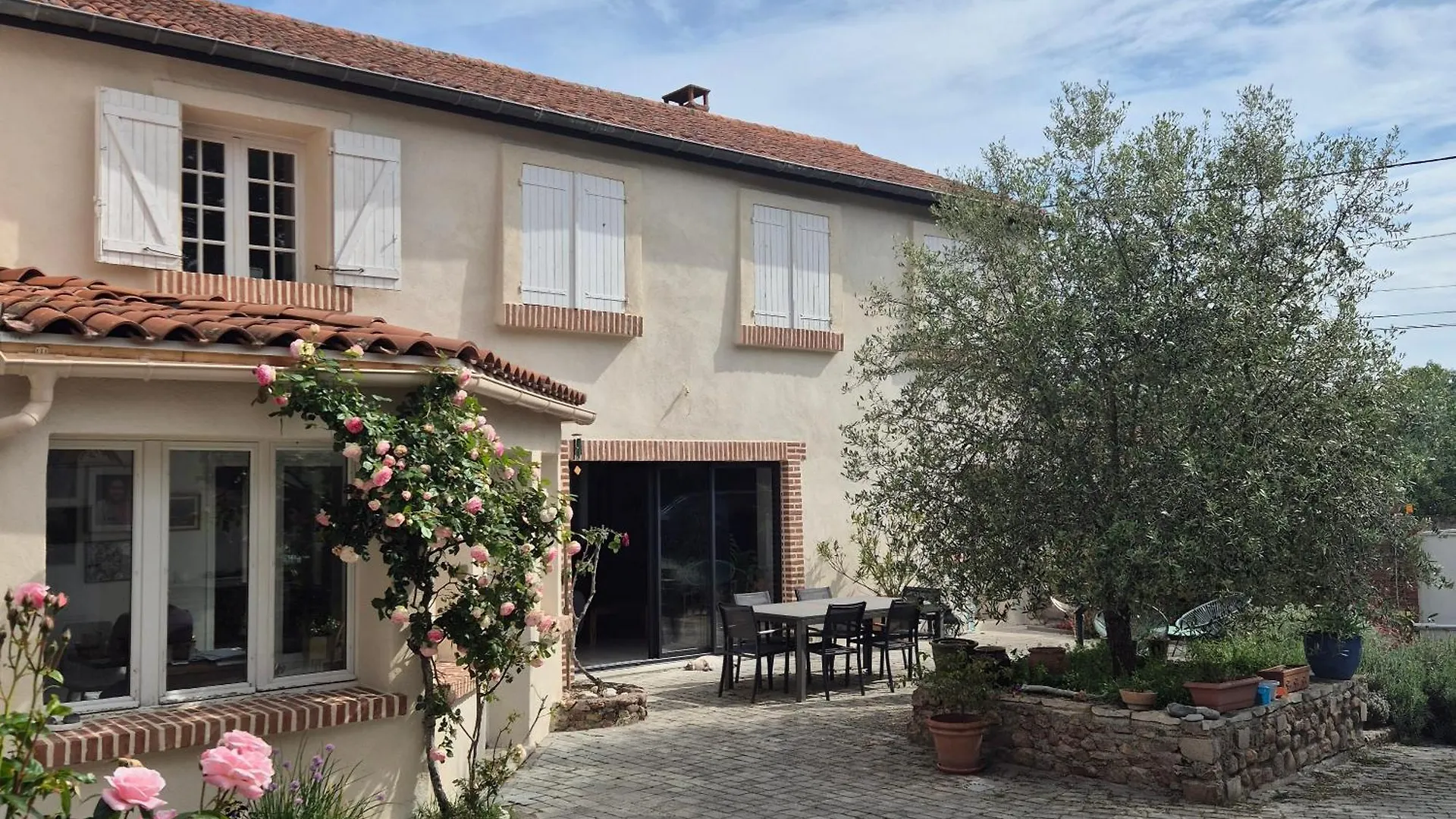 Tandem House Bed & Breakfast Saint-Rambert-sur-Loire